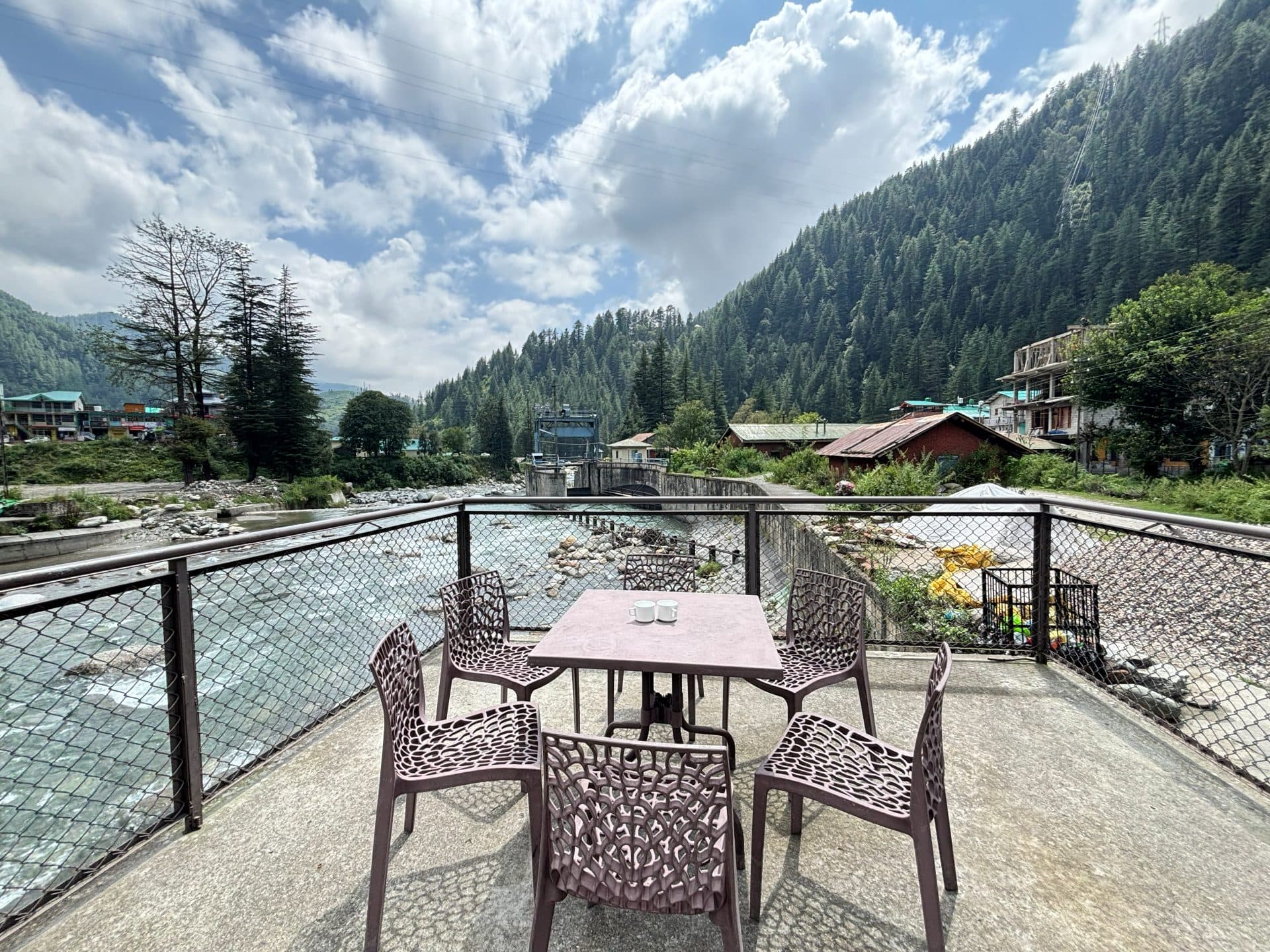 Outdoor Cafe