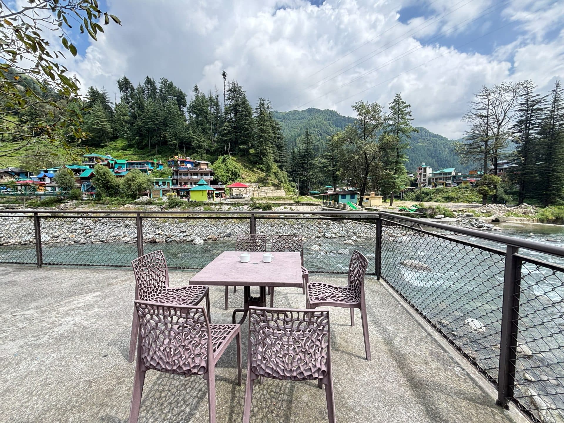 Outdoor Cafe